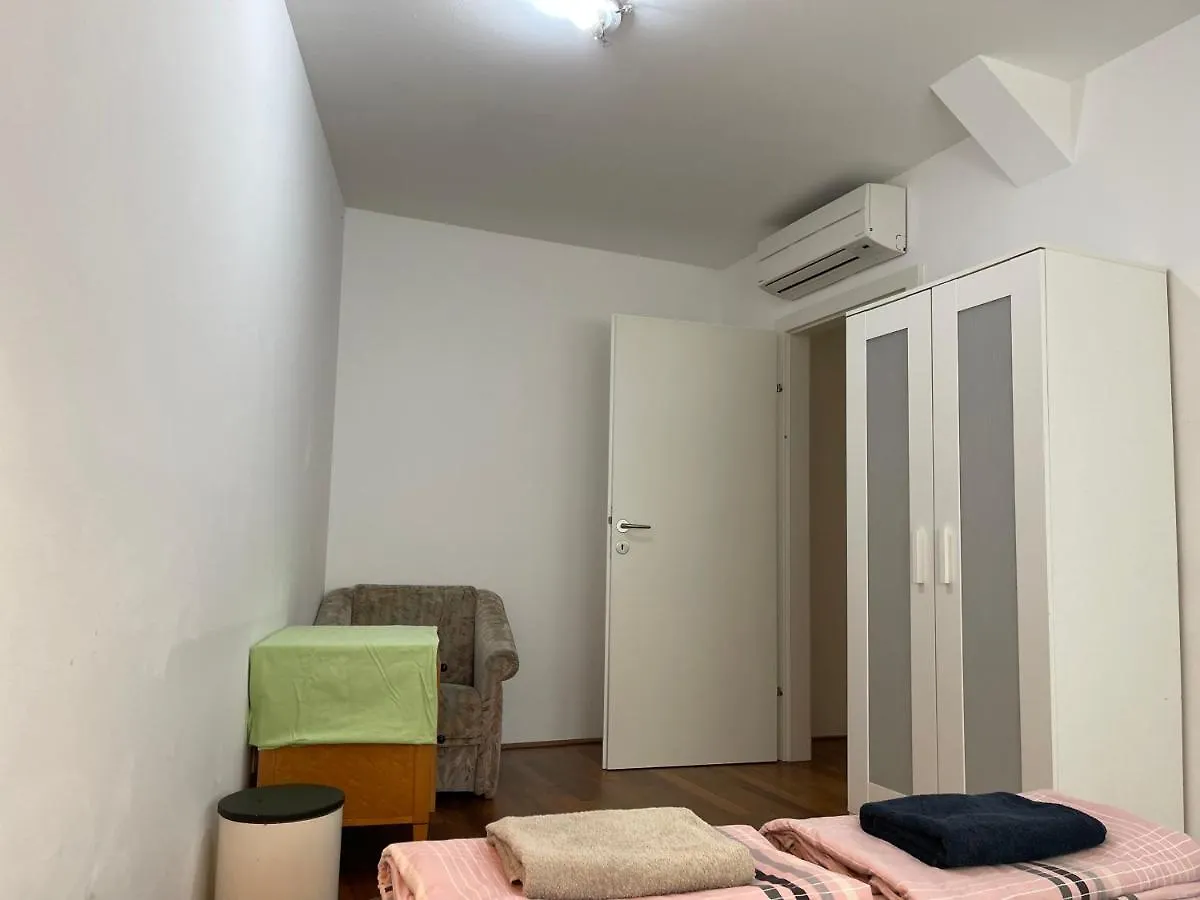 Rooftop Room 2 Viena