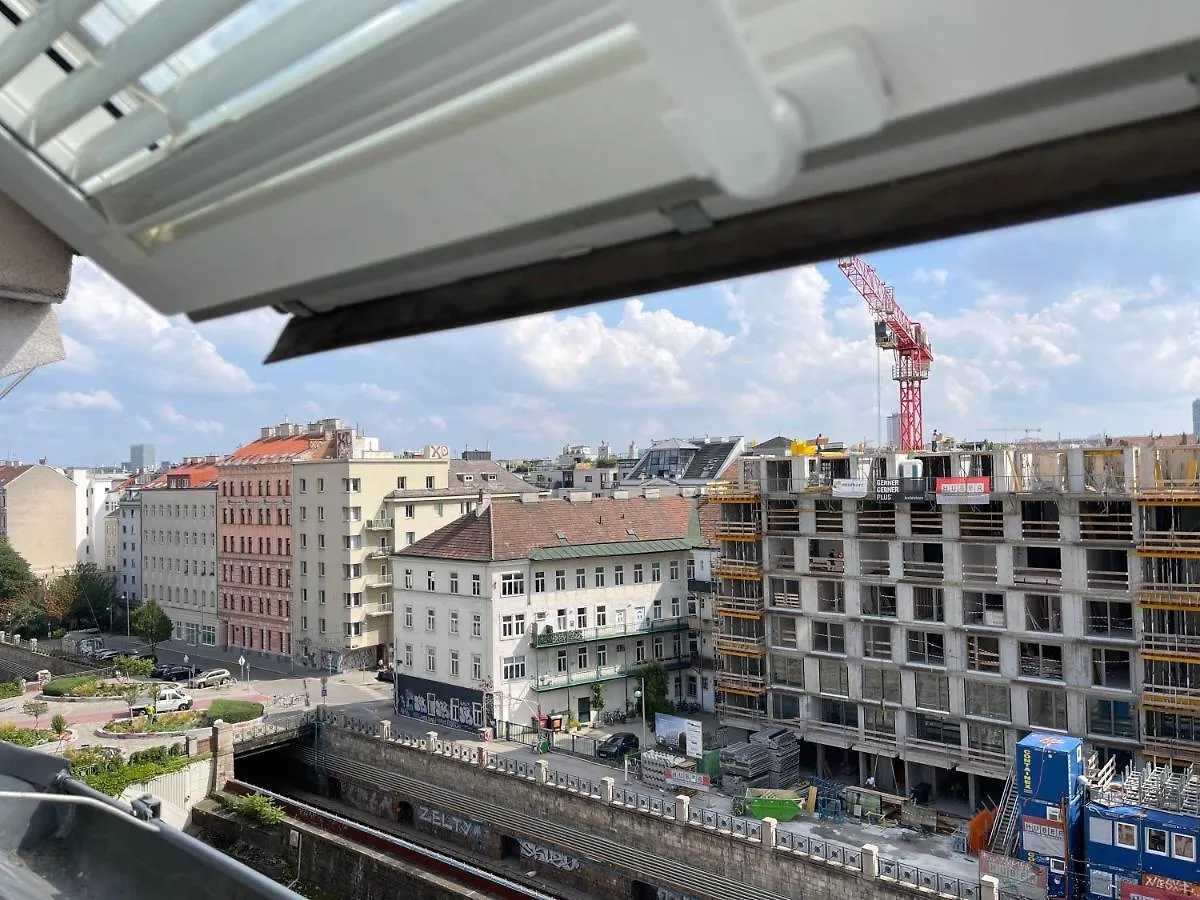 Rooftop Room 2 Viena Austria